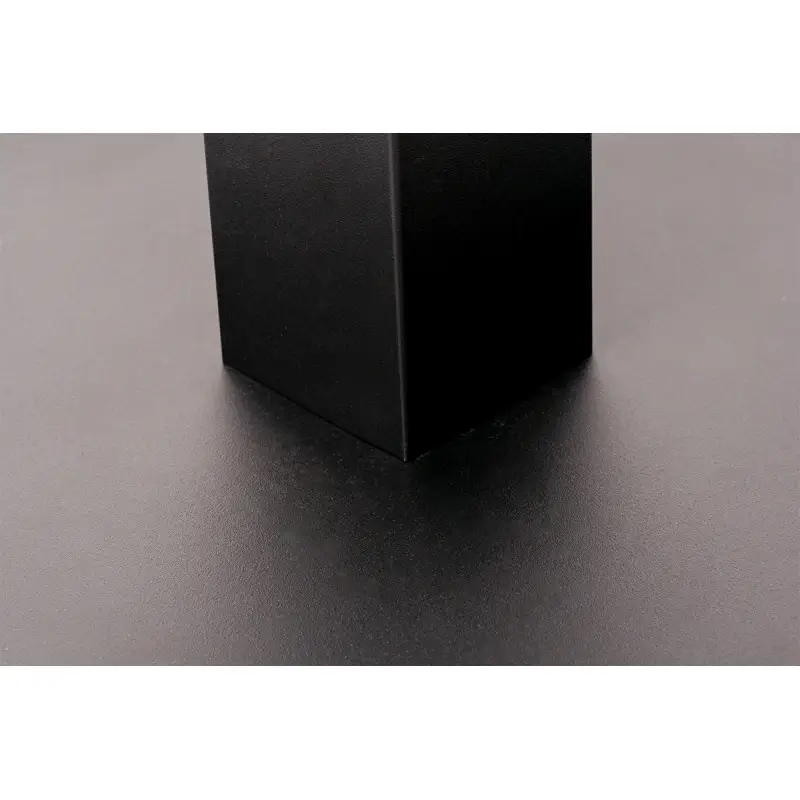 Kovová podnož BASE01