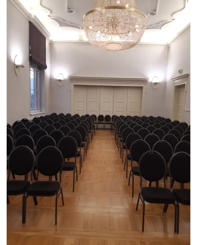 Banketové židle